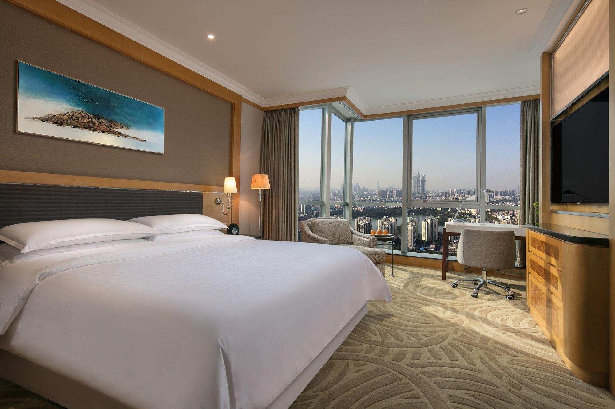 Sheraton Nanjing Kingsley Hotel & Towers Exterior photo